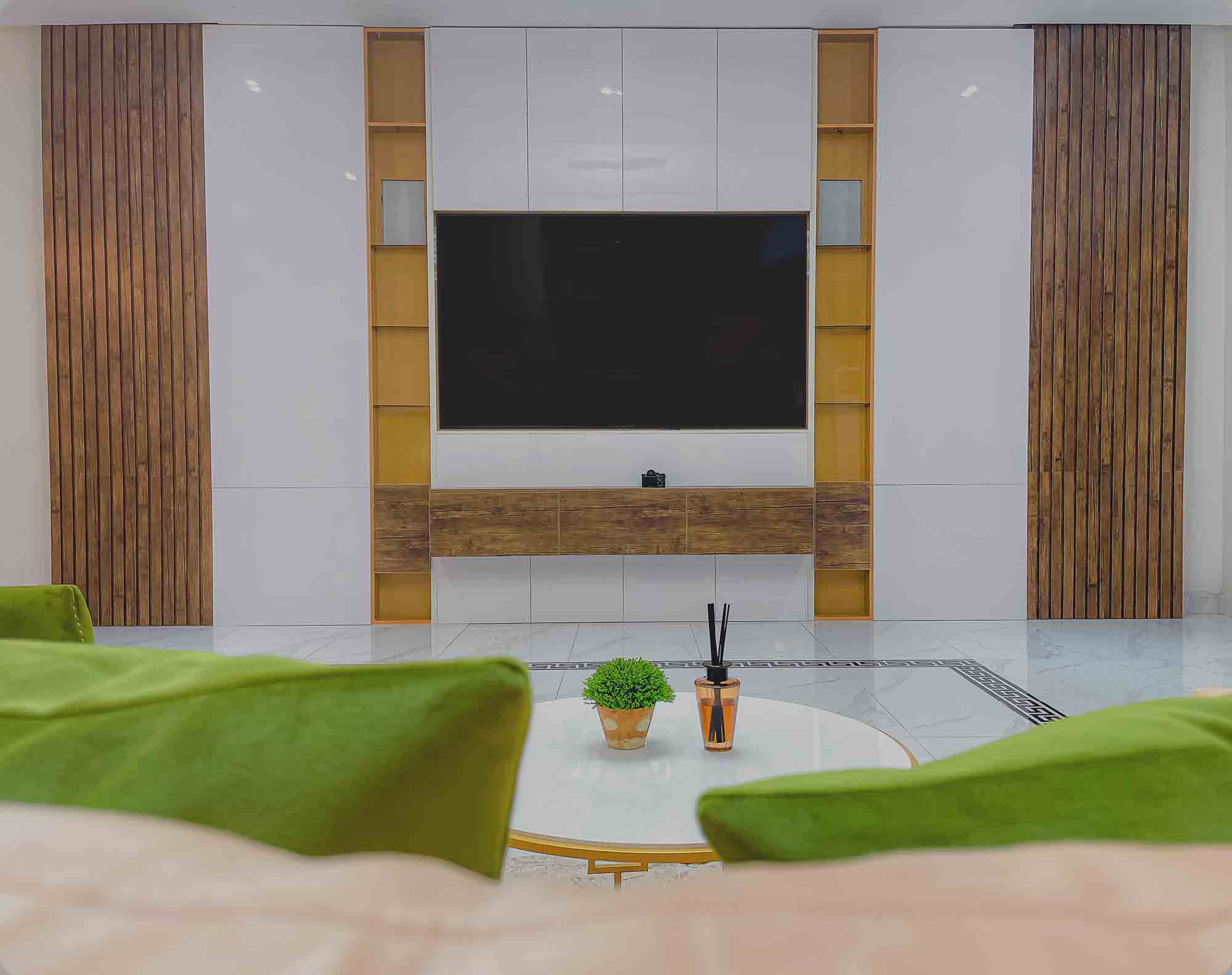 ProjectBLE21 - Interior By Harry